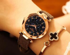 Fashion Women Watches Star Sky Dial Clock Luxury Rose Gold Women's Bracelet Quartz Wrist Watches beautiful casual Flash Luminous