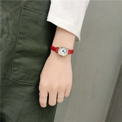 Women's Fashion Roma Retro Clock Elegant Ladies Design Small Bracelet Vintage Leather Female Dress Watches