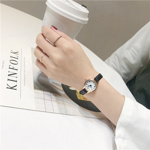 Women's Fashion Roma Retro Clock Elegant Ladies Design Small Bracelet Vintage Leather Female Dress Watches