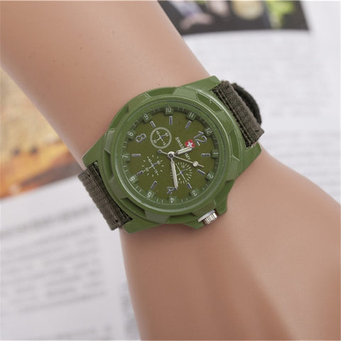 2019 Fashion Children Watches Boy Nylon Strap Wristwatch Student Casual Quartz Watch Kids Lovely Cartoon Watch Clock de reloj